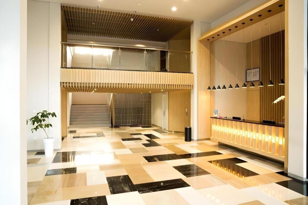 Lemo Hotel Serpong Tangerang Extérieur photo