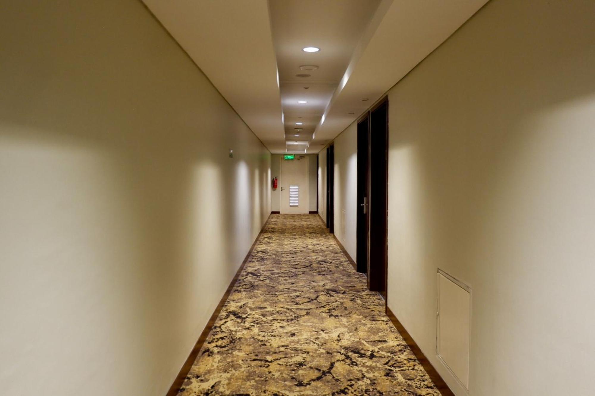 Lemo Hotel Serpong Tangerang Extérieur photo
