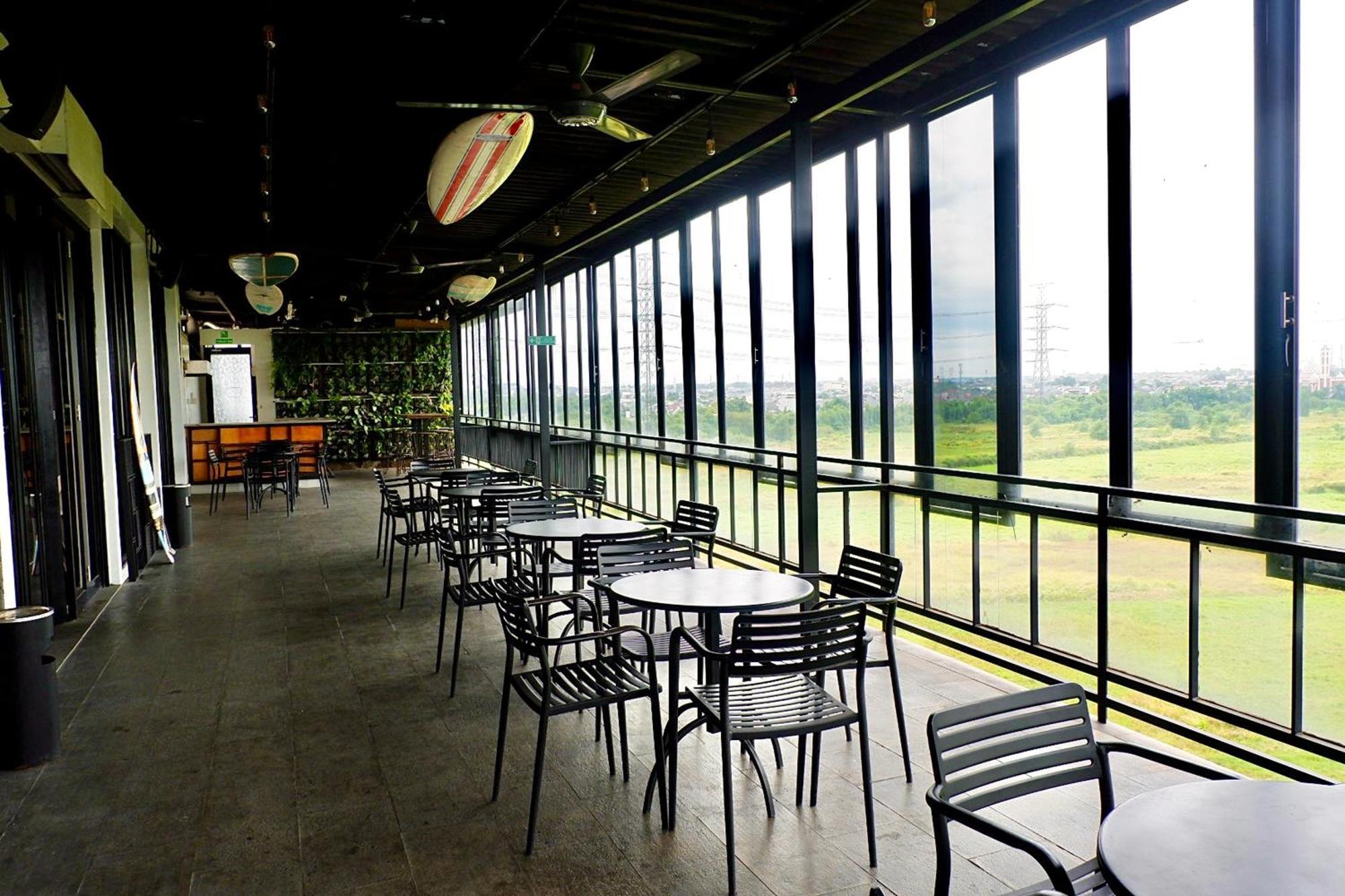 Lemo Hotel Serpong Tangerang Extérieur photo