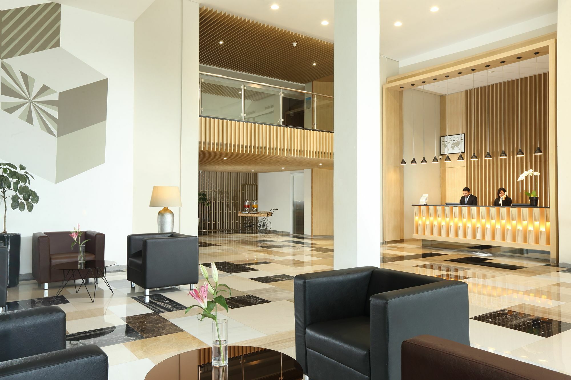 Lemo Hotel Serpong Tangerang Extérieur photo